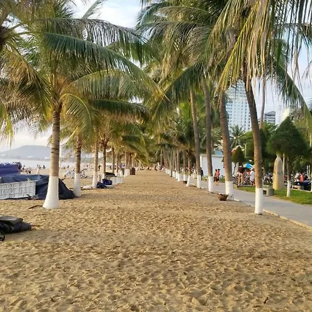 Ch Muong Thanh Luxury Nha Trang. 60 Tran Phu